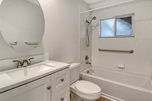 383 Bobby Jones Rd, Sarasota, FL 34232 - Photo 26