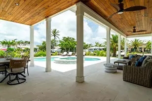 603 Emerald Ln, Holmes Beach, FL 34217 - Photo 42