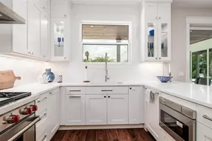 603 Emerald Ln, Holmes Beach, FL 34217 - Photo 8