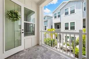 2408 Ezzell Ct, Sarasota, FL 34237 - Photo 24