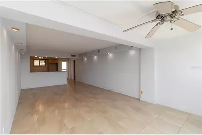 33 S Gulfstream Avenue #502, Sarasota, FL 34236 - Photo 12