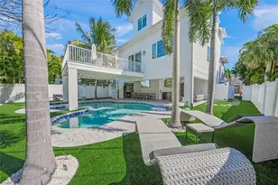 120 White Ave, Anna Maria, FL 34216 - Photo 10