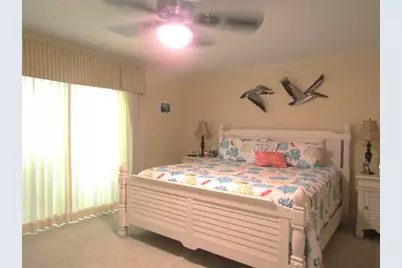 4700 Greencroft Road, Sarasota, FL 34235 - Photo 20