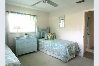 4700 Greencroft Road, Sarasota, FL 34235 - Photo 16