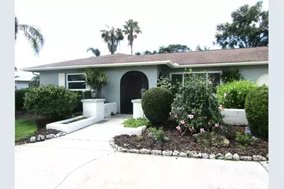 4700 Greencroft Road, Sarasota, FL 34235 - Photo 2