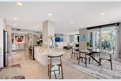 2425 Gulf Of Mexico Drive #6A, Longboat Key, FL 34228 - Photo 12