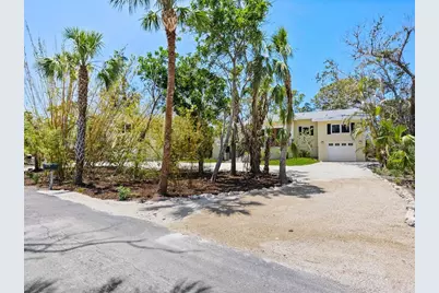 7320 Melaleuca Way, Siesta Key, FL 34242 - Photo 10