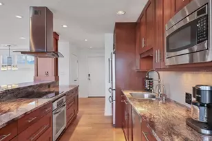 226 Golden Gate Point, Sarasota, FL 34236 - Photo 24