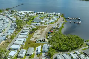 13 Oak St, Bradenton, FL 34208 - Photo 38