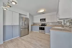 8710 54th Ave W, Bradenton, FL 34210 - Photo 20