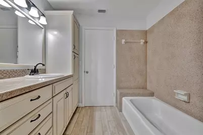 8710 54th Avenue W #8710, Bradenton, FL 34210 - Photo 36