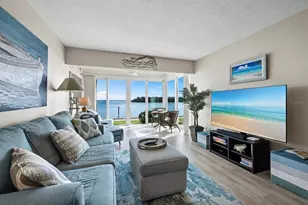 4310 Falmouth Dr, Longboat Key, FL 34228 - Photo 8