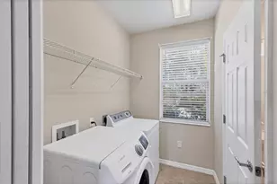 3760 82nd Ave Cir E, Sarasota, FL 34243 - Photo 28