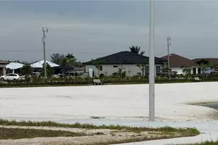 4016 NW 42nd Pl NW, Cape Coral, FL 33993 - Photo 24