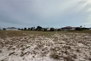 4016 NW 42nd Pl NW, Cape Coral, FL 33993 - Photo 18