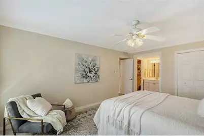 1100 Imperial Drive #403, Sarasota, FL 34236 - Photo 20