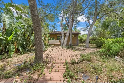 8255 Longbay Boulevard, Sarasota, FL 34243 - Photo 36