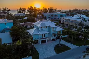 3702 5th Ave, Holmes Beach, FL 34217 - Photo 48