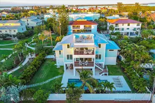 3702 5th Ave, Holmes Beach, FL 34217 - Photo 34