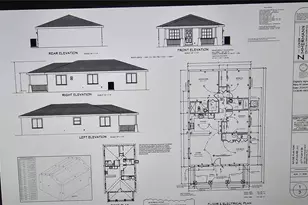 1227 30th Ave W, Bradenton, FL 34205 - Photo 2