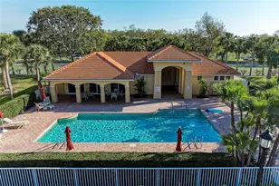 8422 Wethersfield Run, Lakewood Ranch, FL 34202 - Photo 48