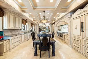 290 N Washington Dr, Sarasota, FL 34236 - Photo 16