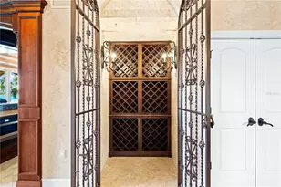 290 N Washington Dr, Sarasota, FL 34236 - Photo 34