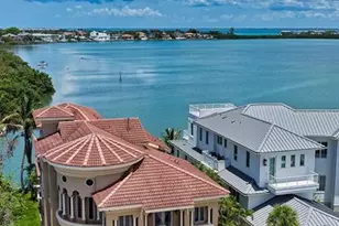 290 N Washington Dr, Sarasota, FL 34236 - Photo 8