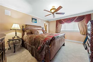 290 N Washington Dr, Sarasota, FL 34236 - Photo 48