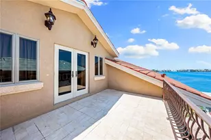 290 N Washington Dr, Sarasota, FL 34236 - Photo 46