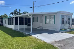 267 Melody Ln, Palmetto, FL 34221 - Photo 2