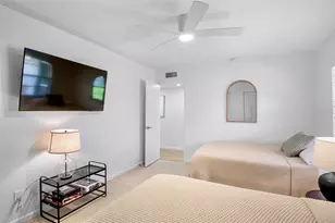 4234 Gulf of Mexico Dr, Longboat Key, FL 34228 - Photo 26