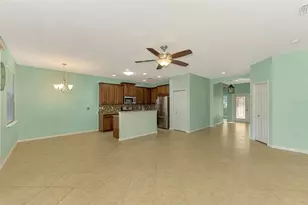 9022 Coachman Dr, Venice, FL 34293 - Photo 12