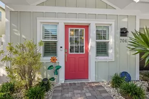 704 Gladiolus St, Anna Maria, FL 34216 - Photo 2