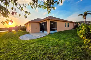 834 Springwood Cir, Bradenton, FL 34212 - Photo 4