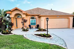 834 Springwood Cir, Bradenton, FL 34212 - Photo 2