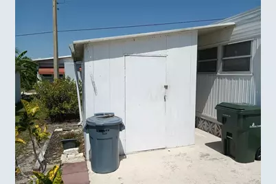 5118 Oakland Hills Avenue, Sarasota, FL 34234 - Photo 22