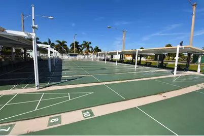 5118 Oakland Hills Avenue, Sarasota, FL 34234 - Photo 32