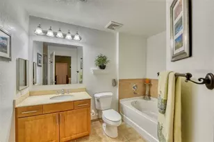 1064 N Tamiami Trl, Sarasota, FL 34236 - Photo 14