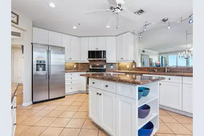 5420 Eagles Point Circle #106, Sarasota, FL 34231 - Photo 20