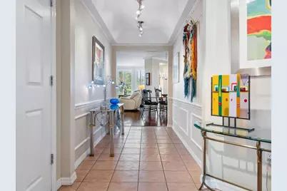 5420 Eagles Point Circle #106, Sarasota, FL 34231 - Photo 6