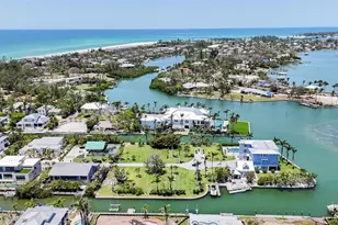 630 De Narvaez Dr, Longboat Key, FL 34228 - Photo 94