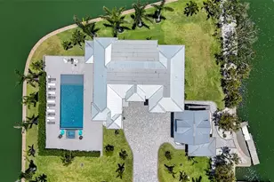 630 De Narvaez Dr, Longboat Key, FL 34228 - Photo 92