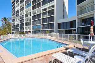 19 Whispering Sands Dr, Sarasota, FL 34242 - Photo 32