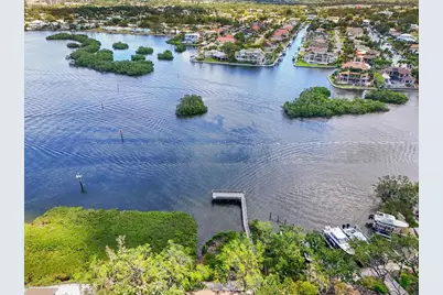 1255 E Peppertree Drive #507, Sarasota, FL 34242 - Photo 2
