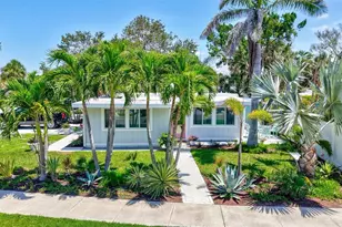 643 Calle Del Otono, Sarasota, FL 34242 - Photo 1