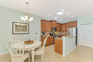 9022 Coachman Dr, Venice, FL 34293 - Photo 18