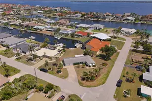 135 Gulfview Rd, Punta Gorda, FL 33950 - Photo 12