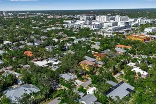 1677 Hyde Park St, Sarasota, FL 34239 - Photo 34