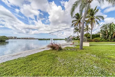 5849 Tidewood Avenue #12, Sarasota, FL 34231 - Photo 36